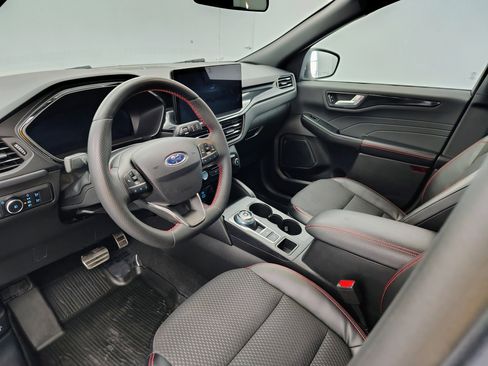 Used 2023 Ford Escape ST-Line Select w/ Tech Pack #2 AWD/4WD image 45