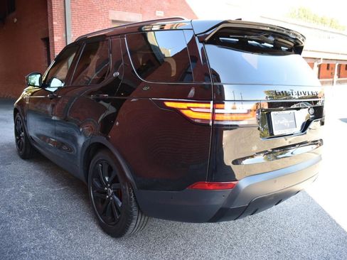 Used 2017 Land Rover Discovery HSE AWD/4WD image 5