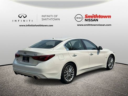 Used 2019 INFINITI Q50 Luxe w/ Essential Package (3.0T Luxe) AWD/4WD image 6