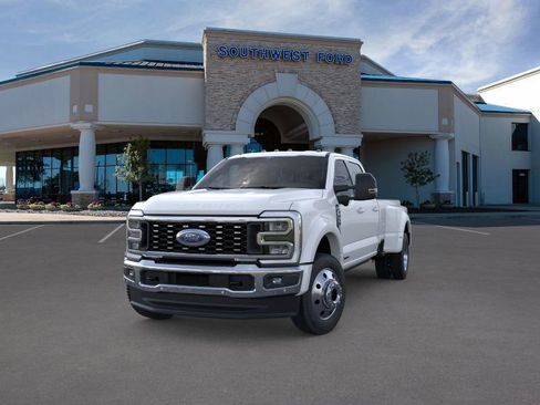 New 2026 Ford F450 Lariat w/ Lariat Ultimate Package image 2