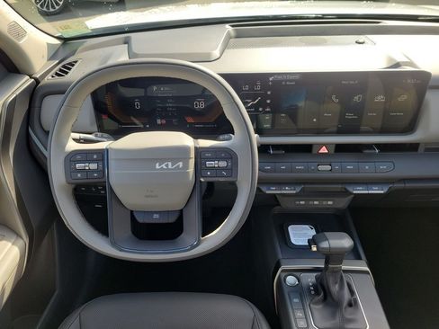 New 2027 Kia Seltos EX FWD image 19