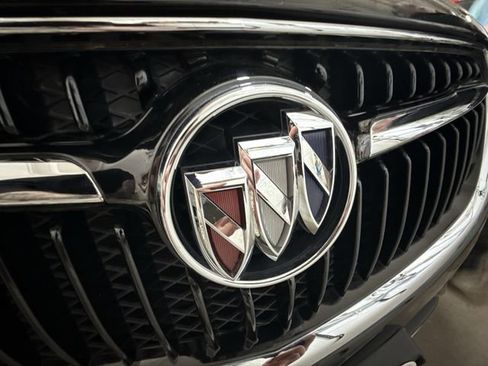 Used 2022 Buick Encore Preferred w/ Safety Package II image 59