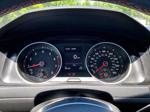 Used 2017 Volkswagen GTI Autobahn FWD image 10