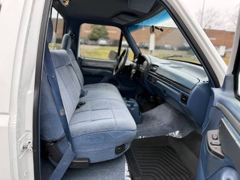Used 1994 Ford F150 XL RWD image 13