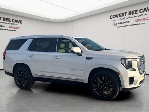Used 2023 GMC Yukon Denali image 11