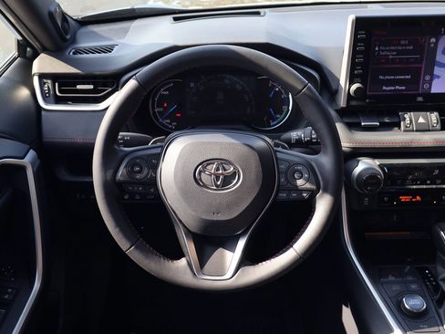 Used 2021 Toyota RAV4 XSE w/ Premium Package image 15