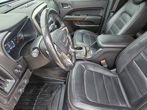 Used 2018 GMC Canyon Denali image 19