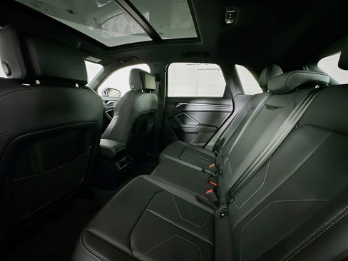 Used 2024 Audi Q3 2.0T Premium Plus w/ Premium Plus Package image 26