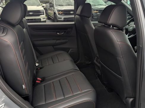 Used 2025 Honda CR-V Sport-L image 18