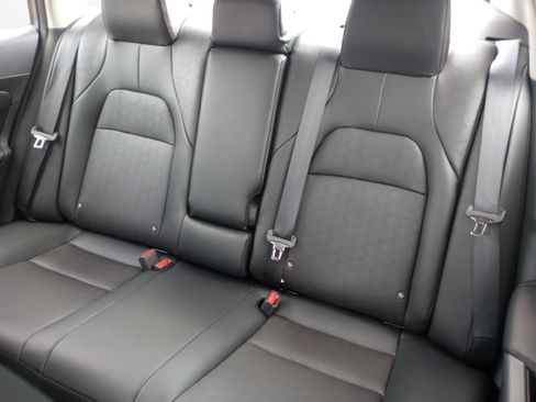 New 2026 Nissan Sentra SR w/ SR Premium Package FWD image 12