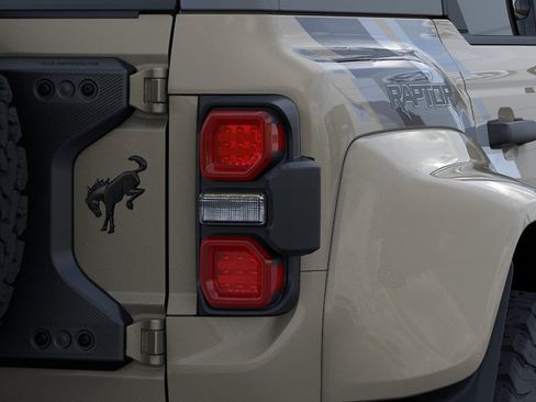 New 2026 Ford Bronco Raptor AWD/4WD image 23