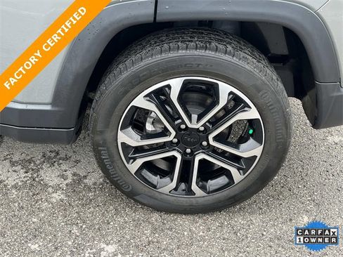 Certified 2022 Jeep Compass Limited image 12