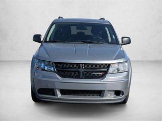 Used 2020 Dodge Journey SE w/ SE Popular Equipment Group video 2