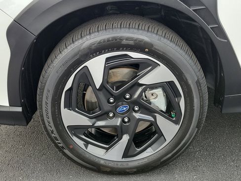 Certified 2024 Subaru Crosstrek 2.5i Limited image 10