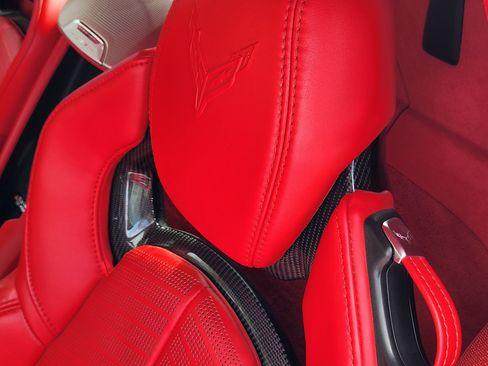 Used 2023 Chevrolet Corvette 3LT w/ Z51 Performance Package image 12