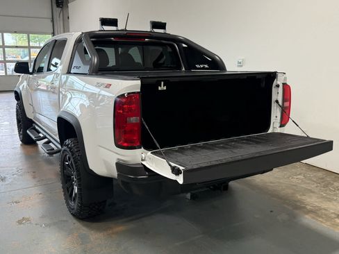 Used 2020 Chevrolet Colorado ZR2 w/ ZR2 Dusk Special Edition AWD/4WD image 4