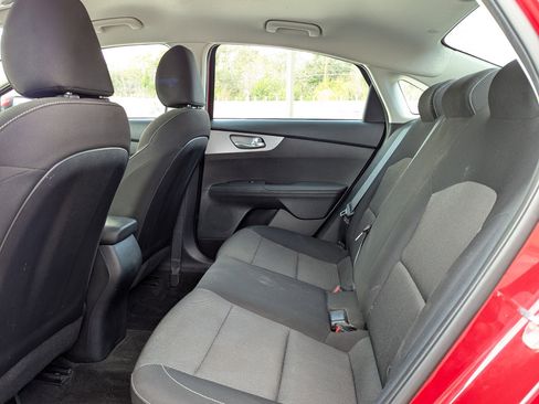 Used 2024 Kia Forte LXS image 15