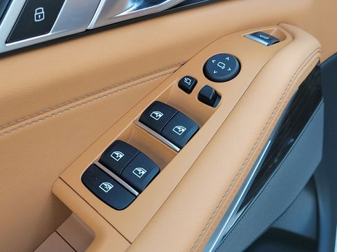 Certified 2026 BMW X5 sDrive40i image 20