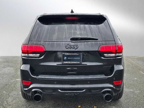 Used 2019 Jeep Grand Cherokee SRT image 4