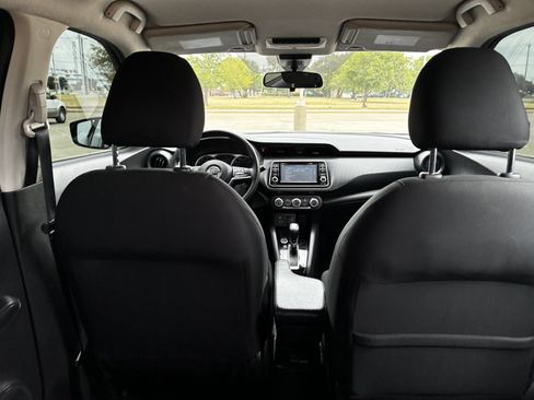 Used 2021 Nissan Kicks S FWD image 19