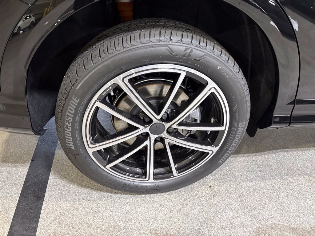 New 2026 Audi Q5 Premium Plus AWD/4WD image 14