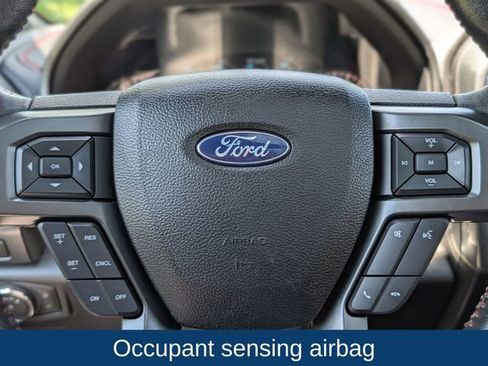 Used 2018 Ford F150 Lariat w/ Equipment Group 502A Luxury AWD/4WD image 25