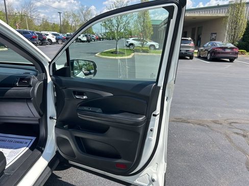 Used 2019 Honda Ridgeline RTL-T image 46