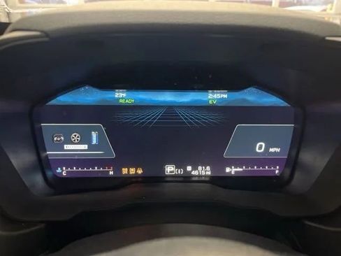 Used 2025 Subaru Forester Touring w/ Protection Package (1PH) image 17