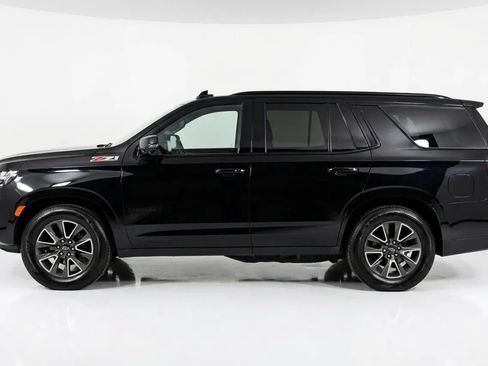 Used 2021 Chevrolet Tahoe Z71 w/ Z71 Off-Road Package AWD/4WD image 4