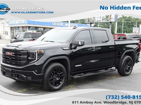 Used 2024 GMC Sierra 1500 Elevation w/ Elevation Premium Package AWD/4WD image 1