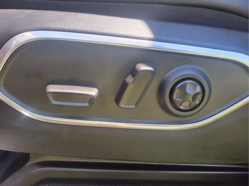 New 2026 Jeep Grand Wagoneer Limited AWD/4WD image 20
