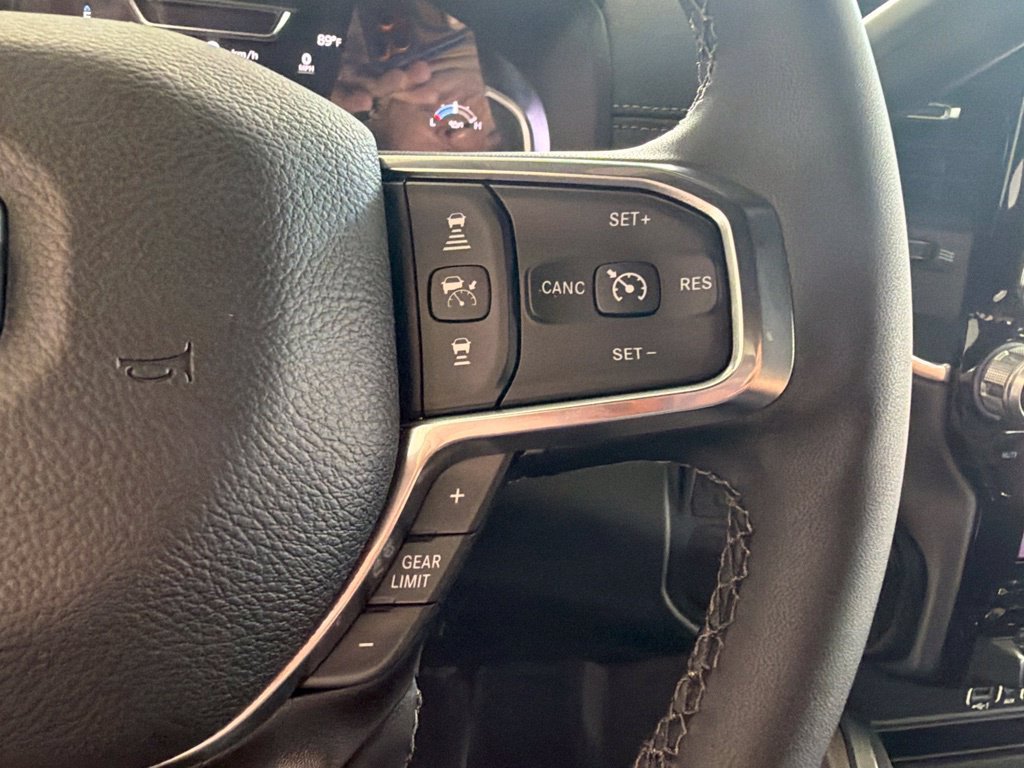Used 2026 RAM 3500 Laramie w/ Towing Technology Group AWD/4WD image 58