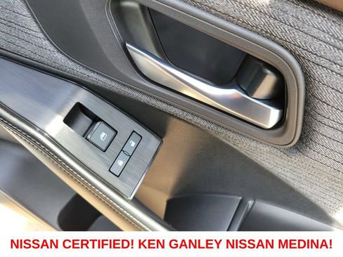 Certified 2023 Nissan Rogue SV AWD/4WD image 49