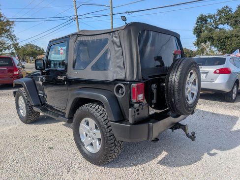 Used 2012 Jeep Wrangler Sport image 7