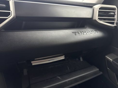 Used 2022 Toyota Tundra SR5 w/ Convenience Package RWD image 31