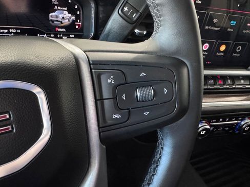 Used 2024 GMC Sierra 1500 Elevation AWD/4WD image 18