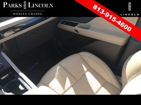 Certified 2022 Lincoln Aviator Reserve w/ Elements Package Plus image 14