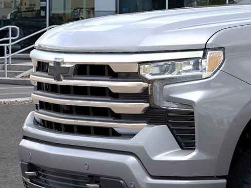 New 2026 Chevrolet Silverado 1500 High Country w/ Technology Package AWD/4WD image 13