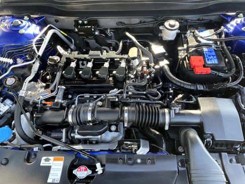 Used 2022 Honda Accord Sport Special Edition image 8