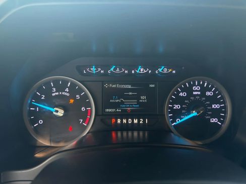 Used 2018 Ford F250 XLT w/ XLT Value Package image 11