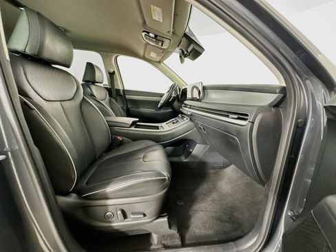 Used 2025 Hyundai Palisade SEL FWD image 34
