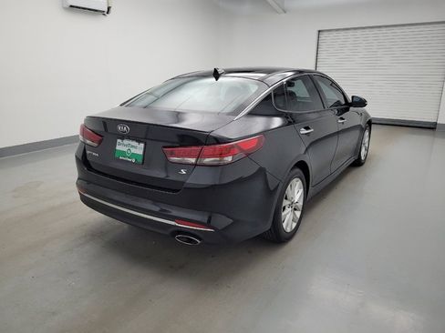 Used 2018 Kia Optima S w/ Panoramic Sunroof Package FWD image 9
