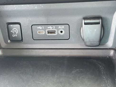Used 2024 Nissan Sentra SV FWD image 21