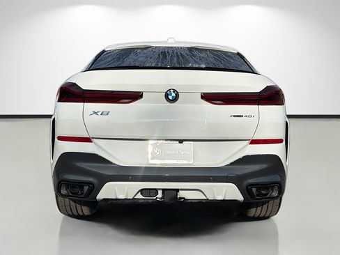 New 2026 BMW X6 xDrive40i w/ Executive Package image 4