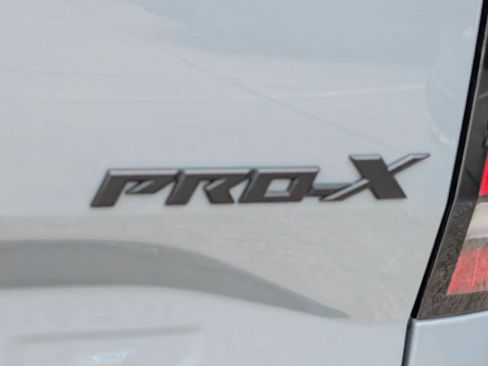 Used 2024 Nissan Frontier Pro-X w/ Tow Package image 7