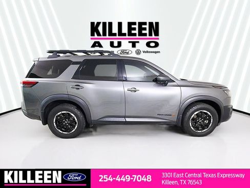 Used 2023 Nissan Pathfinder Rock Creek AWD/4WD image 9