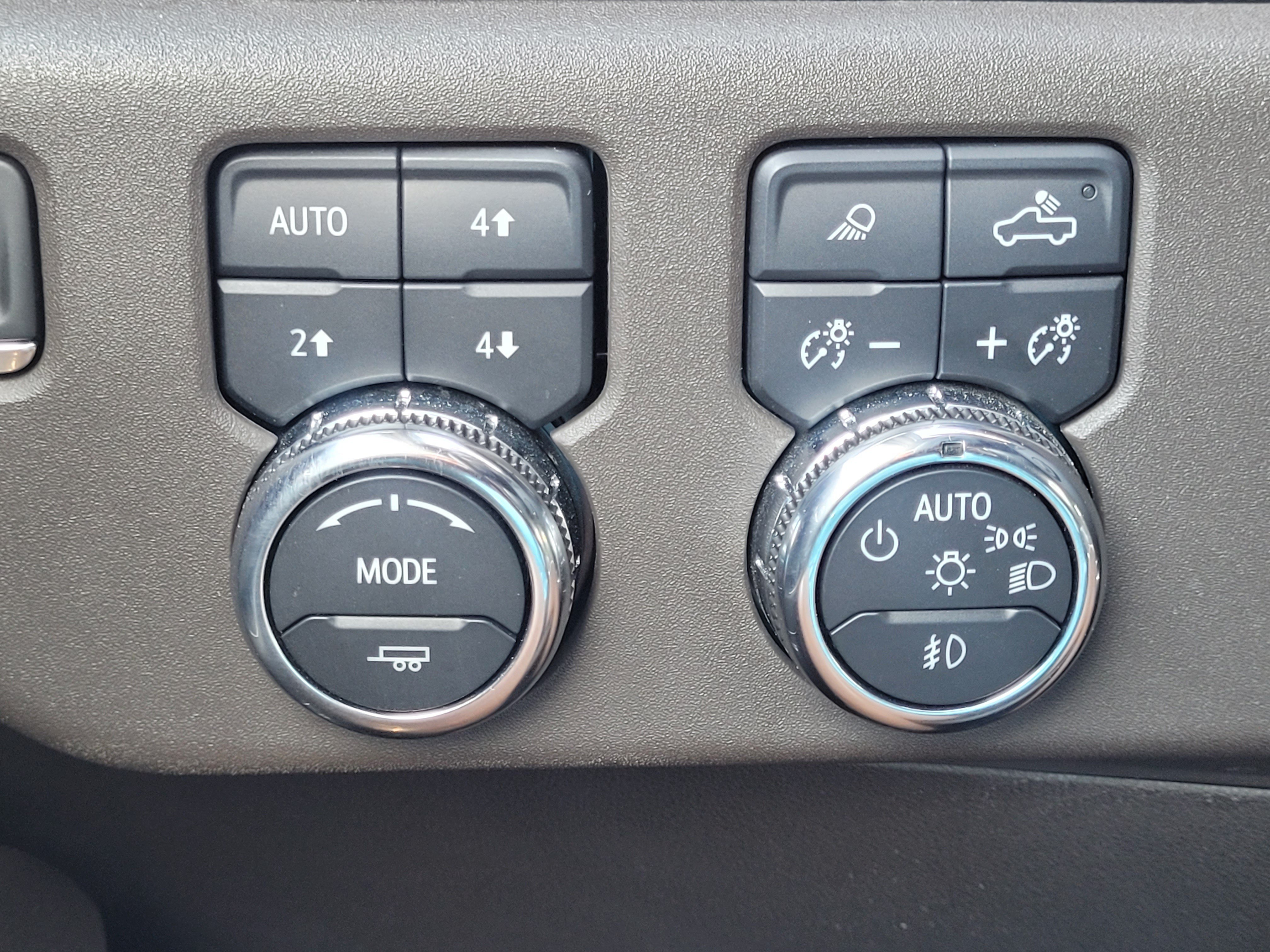 Used 2023 GMC Sierra 1500 SLT w/ SLT Premium Package AWD/4WD image 20