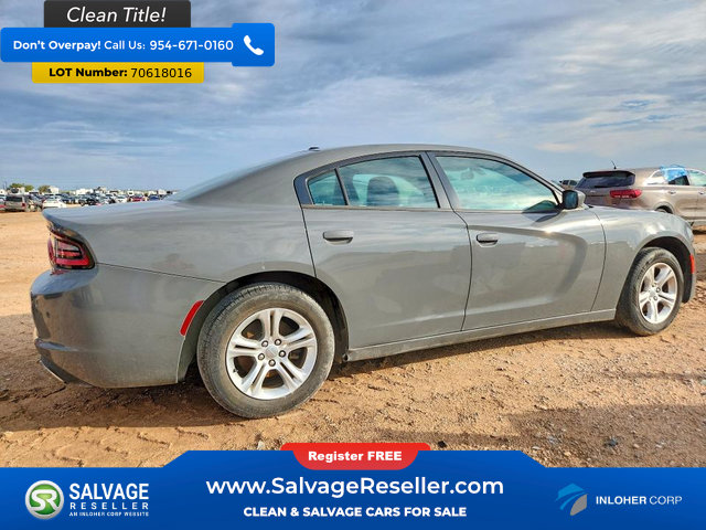 Used 2019 Dodge Charger SXT w/ Leather Interior Group RWD image 4