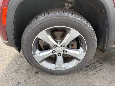 Used 2021 Jeep Grand Cherokee L Limited image 10