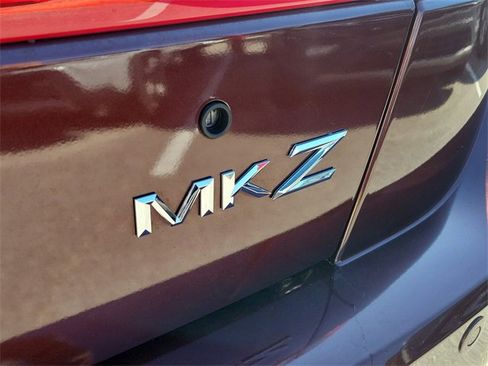 Used 2012 Lincoln MKZ image 10